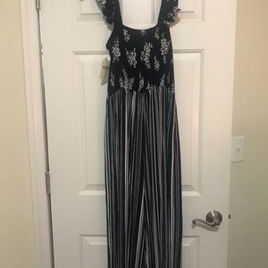 Altar'd State Other - Altar’d state jump suit Altar'd State Other - Altar’d state jump suit